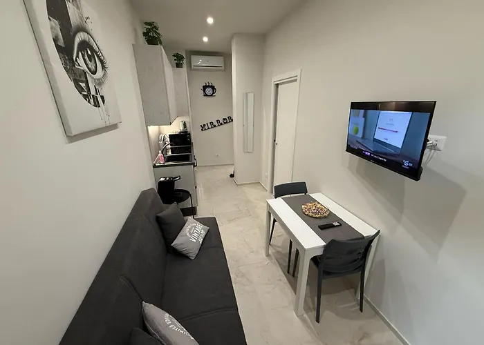 Appartement Mirror Bari